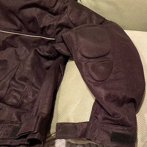 Men’s black First Gear mesh Riding Jacket, like new, with armour. Size large. - Picture 14 of 15